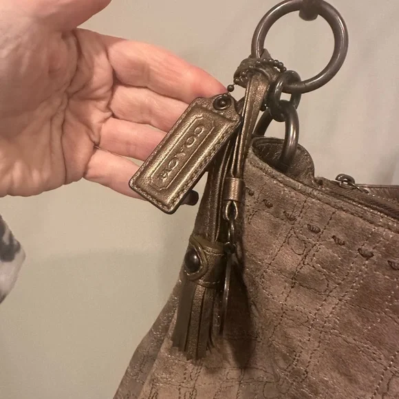 Coach suede and leather bag - Picture 4 of 7